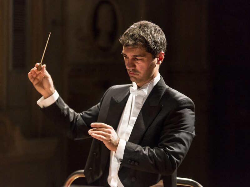 Conductor, by artesitalia, from pixabay